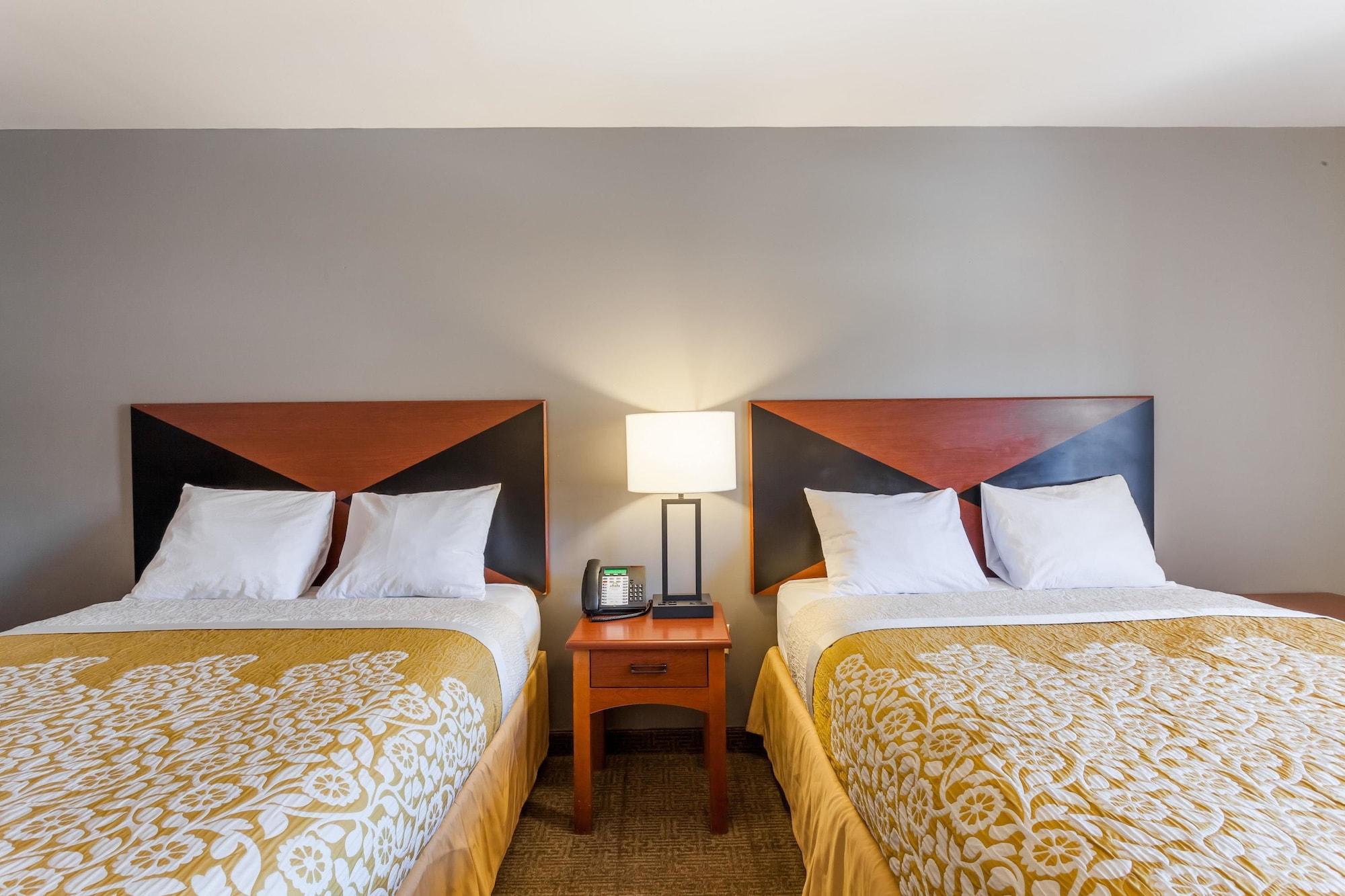 Days Inn & Suites By Wyndham Lancaster Amish Country Mountville Exteriér fotografie