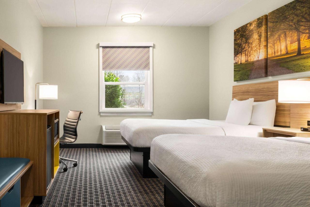Days Inn & Suites By Wyndham Lancaster Amish Country Mountville Exteriér fotografie