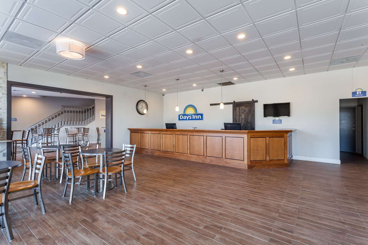 Days Inn & Suites By Wyndham Lancaster Amish Country Mountville Exteriér fotografie